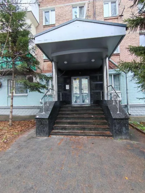 Продажа  офисное помещение Киевская обл., Киев, Куреневская ул., 15А - 1/16
