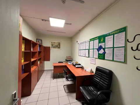 Продажа  офисное помещение Киевская обл., Киев, Мирного Панаса ул., 28А - 22/30