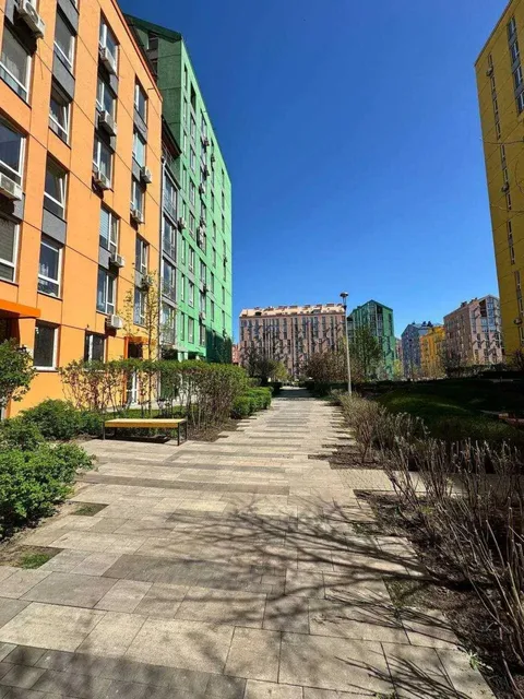 Продажа  коммерческое помещение Киевская обл., Киев, Соборности ул., 17 - 4/5