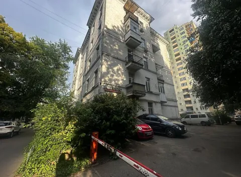 Продажа  коммерческое помещение Киевская обл., Киев, Мирного Панаса ул., 1 - 1/15