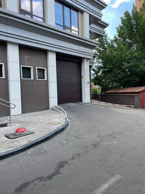 Продажа  коммерческое помещение Киевская обл., Киев, Саксаганского ул., 37к - 4/8