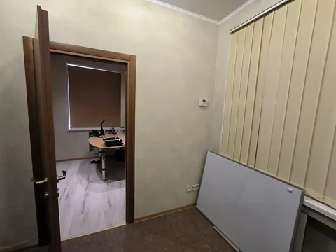 Продажа  офисное помещение Киевская обл., Киев, Лобановского ул., 41 - 24/31
