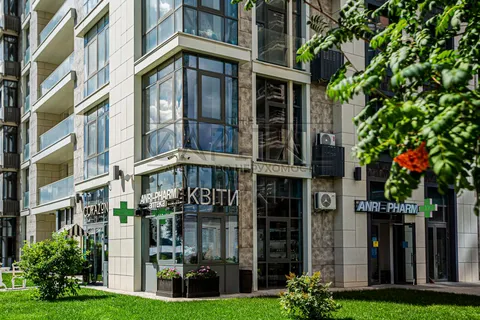 Продажа  офисное помещение Киевская обл., Киев, Андрея Верхогляда ул., 19а - 27/27