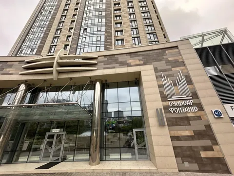Продажа  коммерческое помещение Киевская обл., Киев, Лумумбы Патриса ул., 6/1 - 2/19