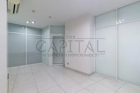Продажа  офисное помещение Киевская обл., Киев, Коновальца Евгения ул., 32Б - 5/14