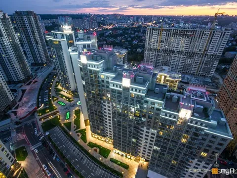 Продажа  коммерческое помещение Киевская обл., Киев, Андрея Верхогляда ул., 11 - 7/32
