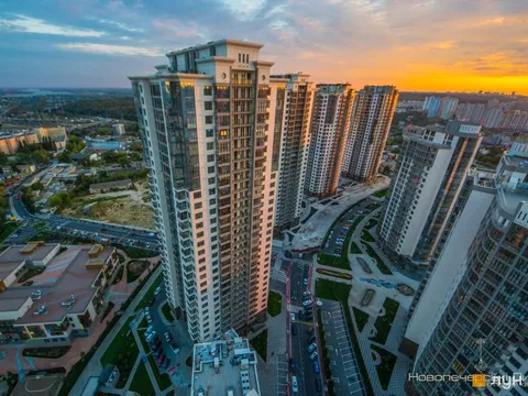 Продажа  коммерческое помещение Киевская обл., Киев, Андрея Верхогляда ул., 11 - 10/32