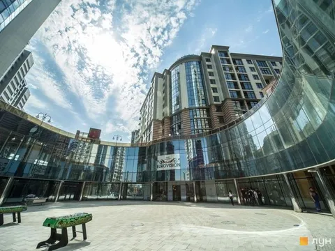 Продажа  коммерческое помещение Киевская обл., Киев, Андрея Верхогляда ул., 11 - 13/32
