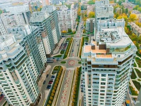 Продажа  коммерческое помещение Киевская обл., Киев, Андрея Верхогляда ул., 11 - 14/32