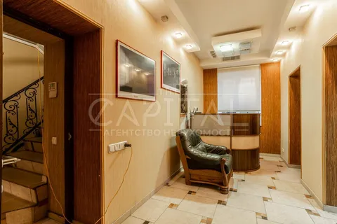 Продажа  офисное помещение Киевская обл., Киев, Джона Маккейна ул., 36 - 9/18
