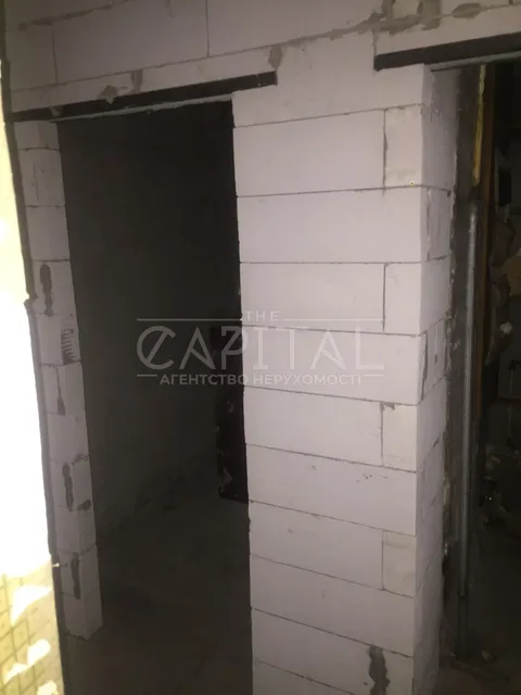 Продажа  коммерческое помещение Киевская обл., Киев, Братства тарасовцев ул., 10а - 23/26