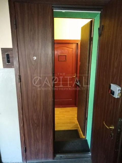 Продажа  квартира Киевская обл., Киев, Оболонская ул., 39 - 5/7