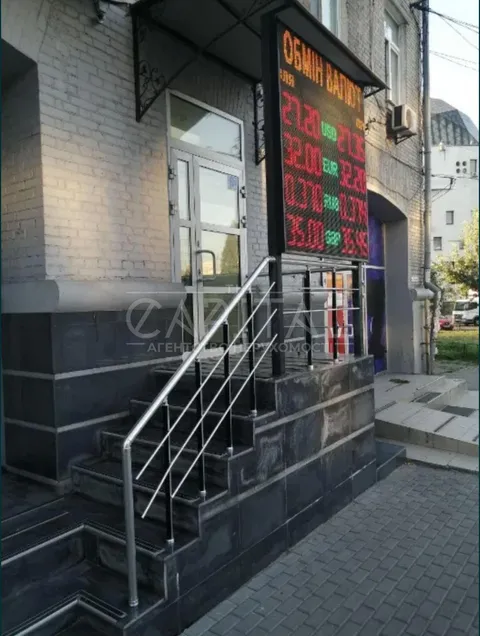 Продажа  коммерческое помещение Киевская обл., Киев, Василия Липковского (раньше Урицкого) ул., 8 - 6/11
