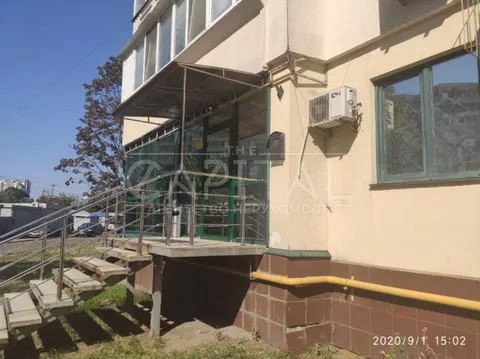 Продажа  коммерческое помещение Киевская обл., Киев, Братства тарасовцев ул., 5 - 2/5