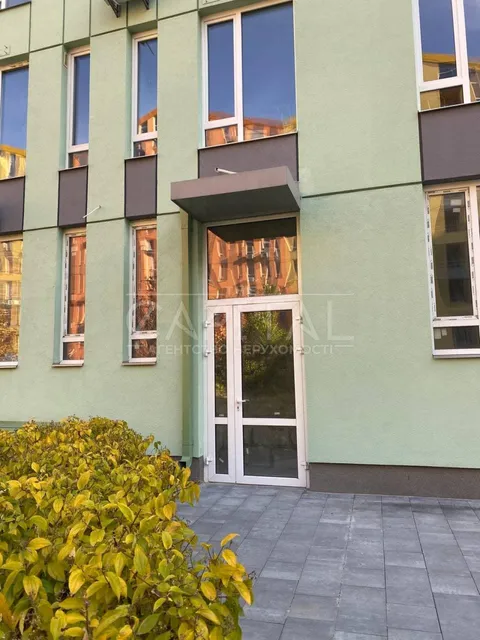 Продажа  коммерческое помещение Киевская обл., Киев, Мартовская ул., 16 - 9/12