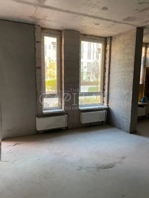 Продажа  коммерческое помещение Киевская обл., Киев, Мартовская ул., 16 - 5/11