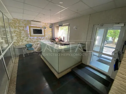 Продажа  офисное помещение Киевская обл., Киев, Алексы Тихого ул., 89а - 2/18