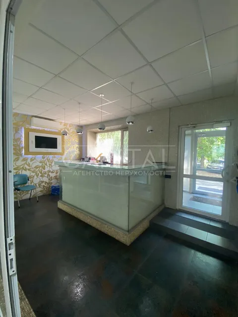Продажа  офисное помещение Киевская обл., Киев, Алексы Тихого ул., 89а - 13/18