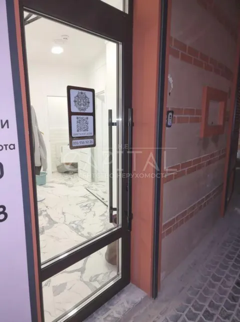 Продажа  коммерческое помещение Киевская обл., Киев, Леси Украинки ул., 30Б - 5/7