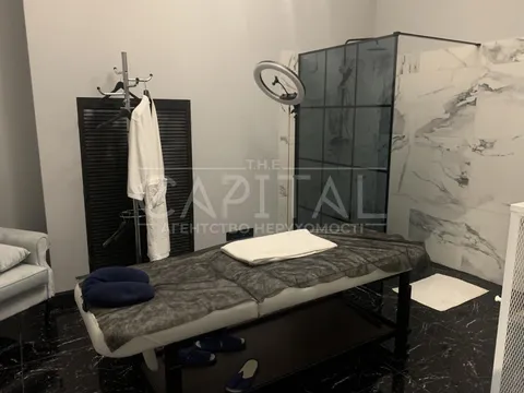 Продажа  коммерческое помещение Киевская обл., Киев, Днепровская наб. ул.,  - 8/10