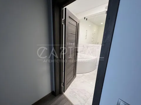 Продажа  офисное помещение Киевская обл., Киев, Кловский спуск ул., 7 - 7/9