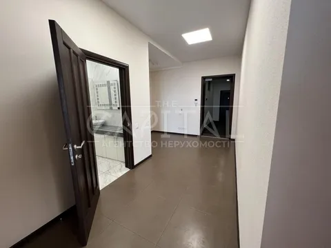 Продажа  офисное помещение Киевская обл., Киев, Кловский спуск ул., 7 - 4/19
