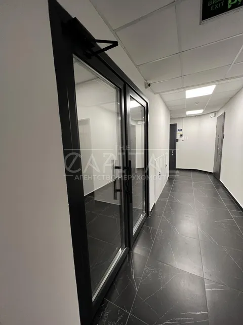 Продажа  офисное помещение Киевская обл., Киев, Кловский спуск ул., 7 - 19/19