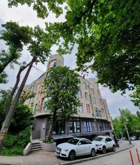 Продажа  коммерческое помещение Киевская обл., Киев, Вознесенский спуск ул., 23 - 9/12