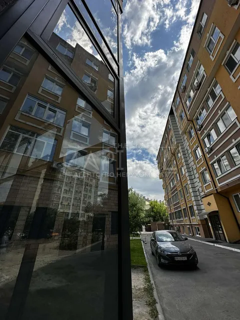 Продажа  коммерческое помещение Киевская обл., Киев, Тетеревская ул., 18а - 9/14