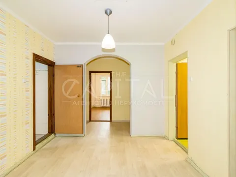 Продажа  коммерческое помещение Киевская обл., Киев, Гмыри Бориса ул., 9В - 1/17