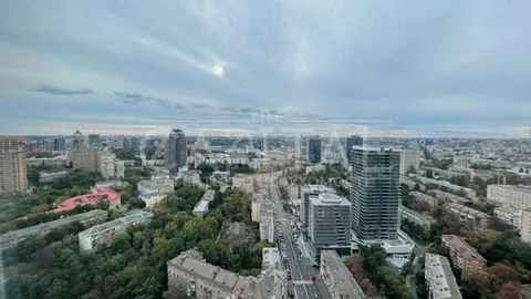 Продажа  офисное помещение Киевская обл., Киев, Кловский спуск ул., 7 - 32/35