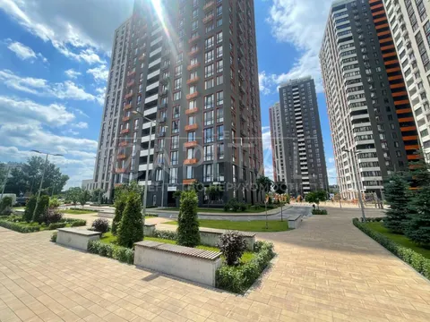 Продажа  офисное помещение Киевская обл., Киев, Днепровская наб. ул., 18а - 23/27