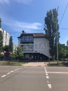 Продажа  коммерческое помещение Киевская обл., Киев, Тычины Павла ул., 20