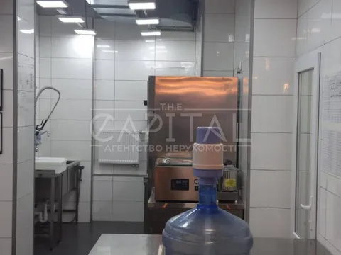 Продажа  коммерческое помещение Киевская обл., Киев, Тычины Павла ул., 20 - 5/7