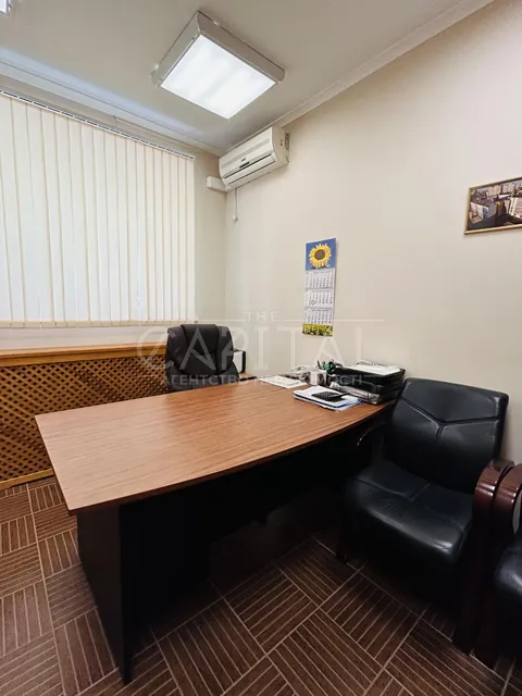 Продажа  офисное помещение Киевская обл., Киев, Байды-Вишневетского ул.,  - 3/29