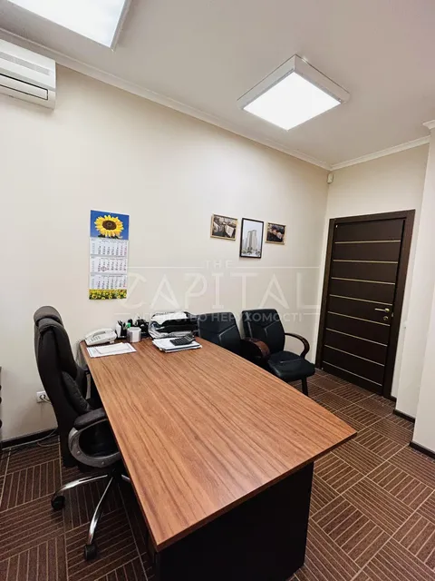 Продажа  офисное помещение Киевская обл., Киев, Байды-Вишневетского ул.,  - 6/29