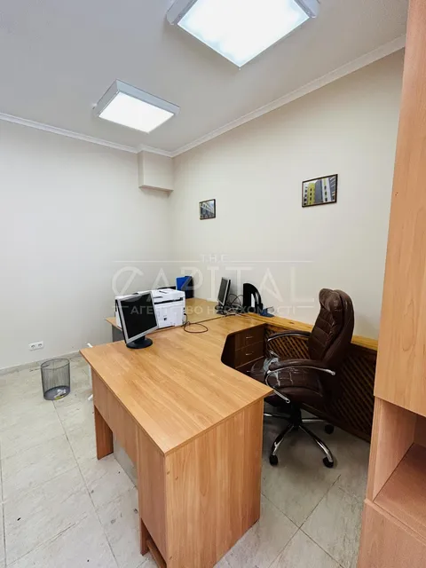 Продажа  офисное помещение Киевская обл., Киев, Байды-Вишневетского ул.,  - 18/29