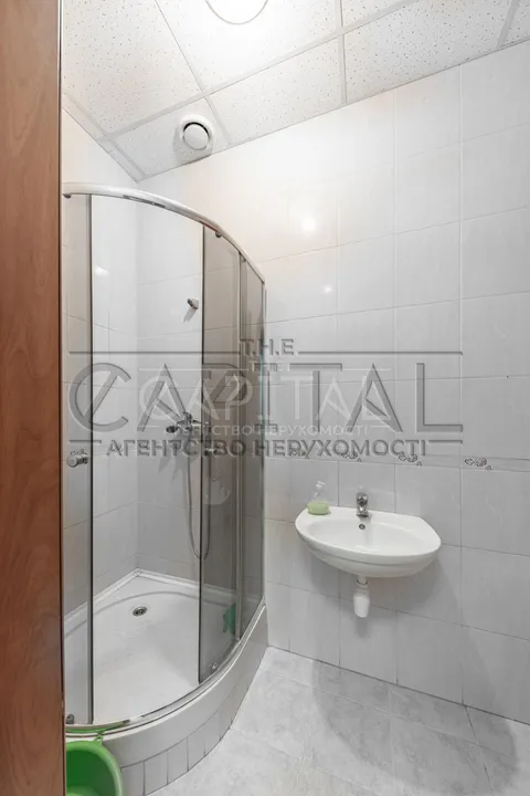 Продажа  коммерческое помещение Киевская обл., Киев, Урловская ул., 21 - 29/34