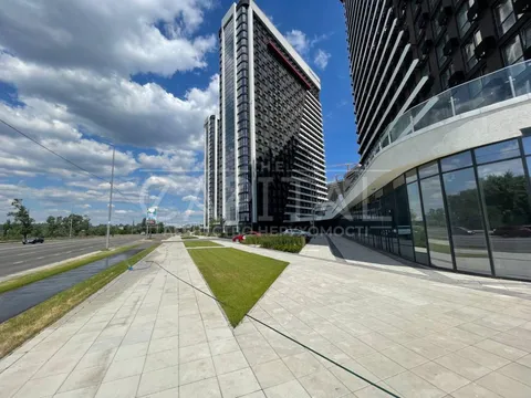Продажа  коммерческое помещение Киевская обл., Киев, Днепровская наб. ул., 15К - 29/42