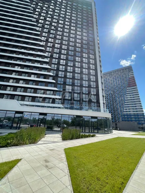 Продажа  коммерческое помещение Киевская обл., Киев, Днепровская наб. ул., 15К - 32/42