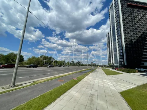 Продажа  коммерческое помещение Киевская обл., Киев, Днепровская наб. ул., 15К - 40/42