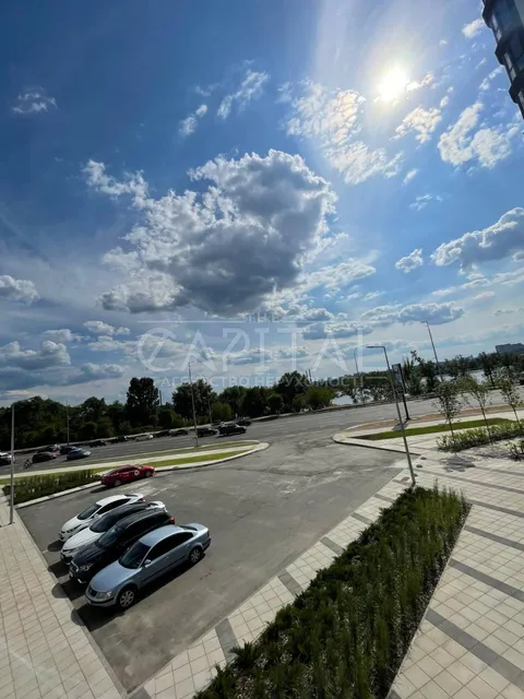 Продажа  коммерческое помещение Киевская обл., Киев, Днепровская наб. ул., 15К - 41/42
