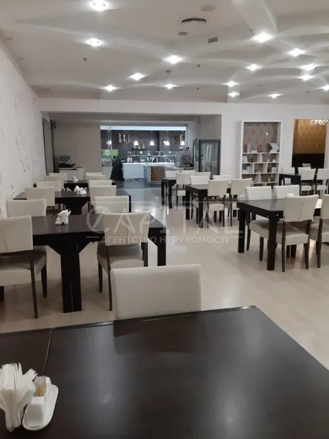 Продажа  коммерческое помещение Киевская обл., Киев, Лепсе Ивана ул., 6з - 3/17