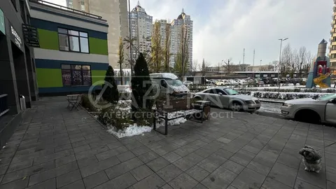Продажа  коммерческое помещение Киевская обл., Киев, Евгения Сверстюка ул., 6г - 27/27