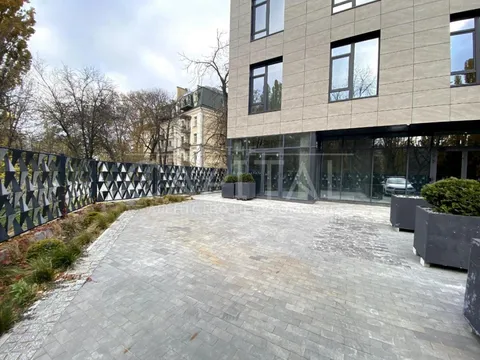 Продажа  коммерческое помещение Киевская обл., Киев, Сечевых Стрельцов ул., 44а - 2/8