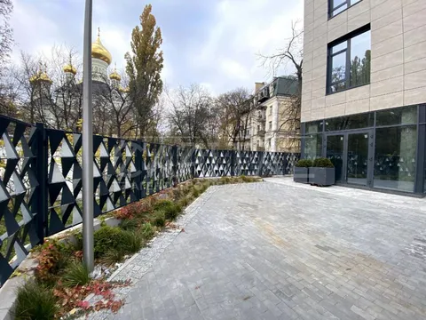 Продажа  коммерческое помещение Киевская обл., Киев, Сечевых Стрельцов ул., 44а - 4/8