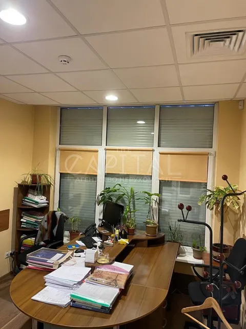 Продажа  офисное помещение Киевская обл., Киев, Танковая ул., 1 - 8/9