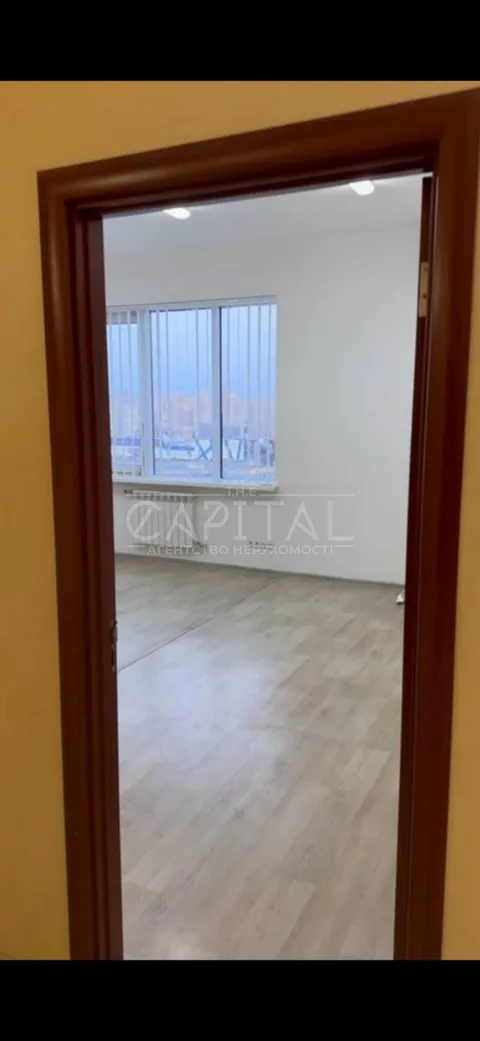 Продажа  офисное помещение Киевская обл., Киев, Срибнокильская ул., 3Б - 11/15