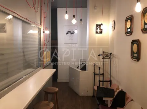 Продажа  коммерческое помещение Киевская обл., Киев, Коновальца Евгения ул., 32 - 4/9
