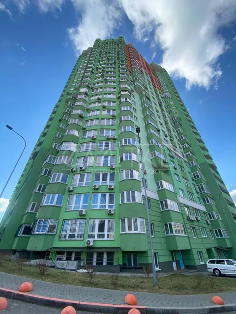 Продажа  коммерческое помещение Киевская обл., Киев, Комарова Космонавта ул., 1 - 12/12